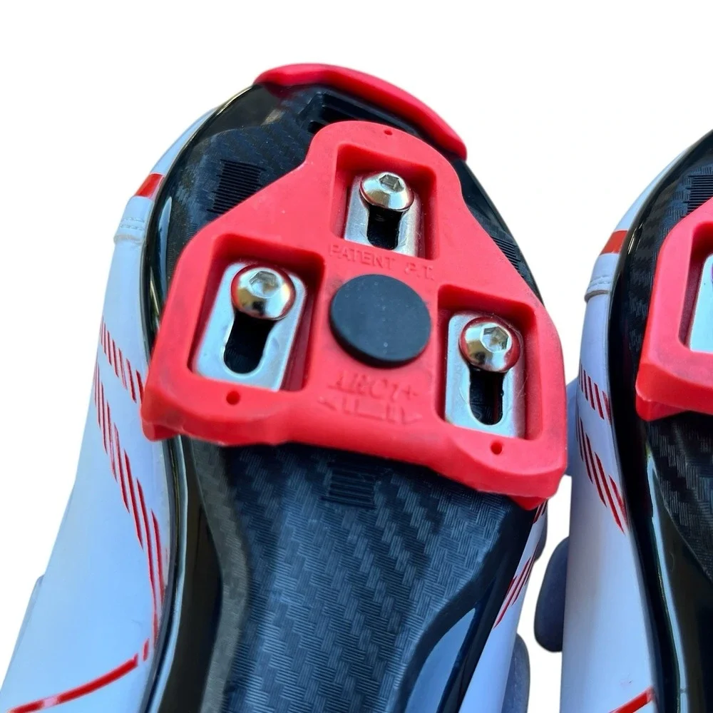 Kescoo Cycling Shoes Clip In White Red NWOB Men's 7-7.5 Women's 8-8.5 Road